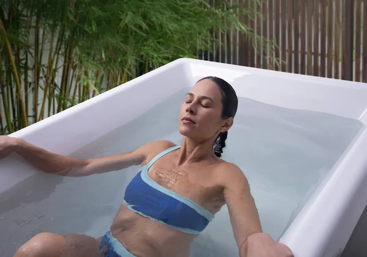HSS-2024-ColdPlunge-Vigor-Lifestyle-2994-Scene-Bamboo-1200x900-1